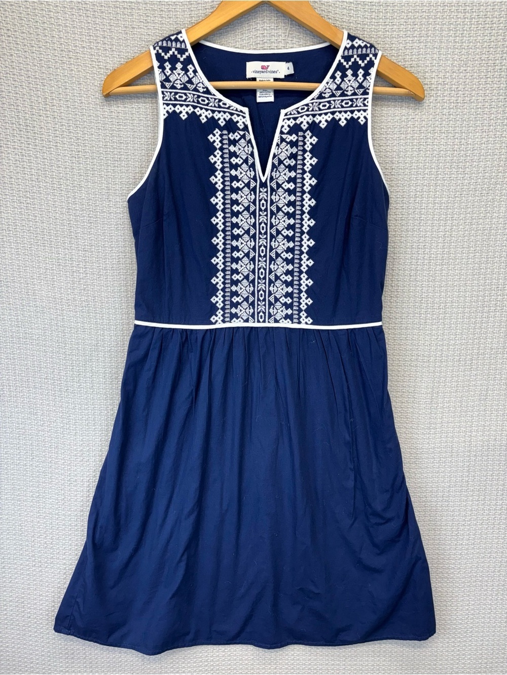 Vineyard Vines Blue White Sleeveless Embroidered Dress 100% Cotton Sz 4 Preppy